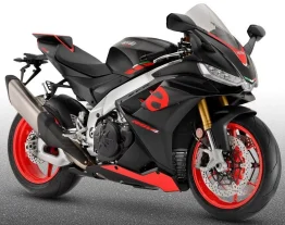 LOUEZ VOTRE APRILIA RSV4 FACTORY (2024)